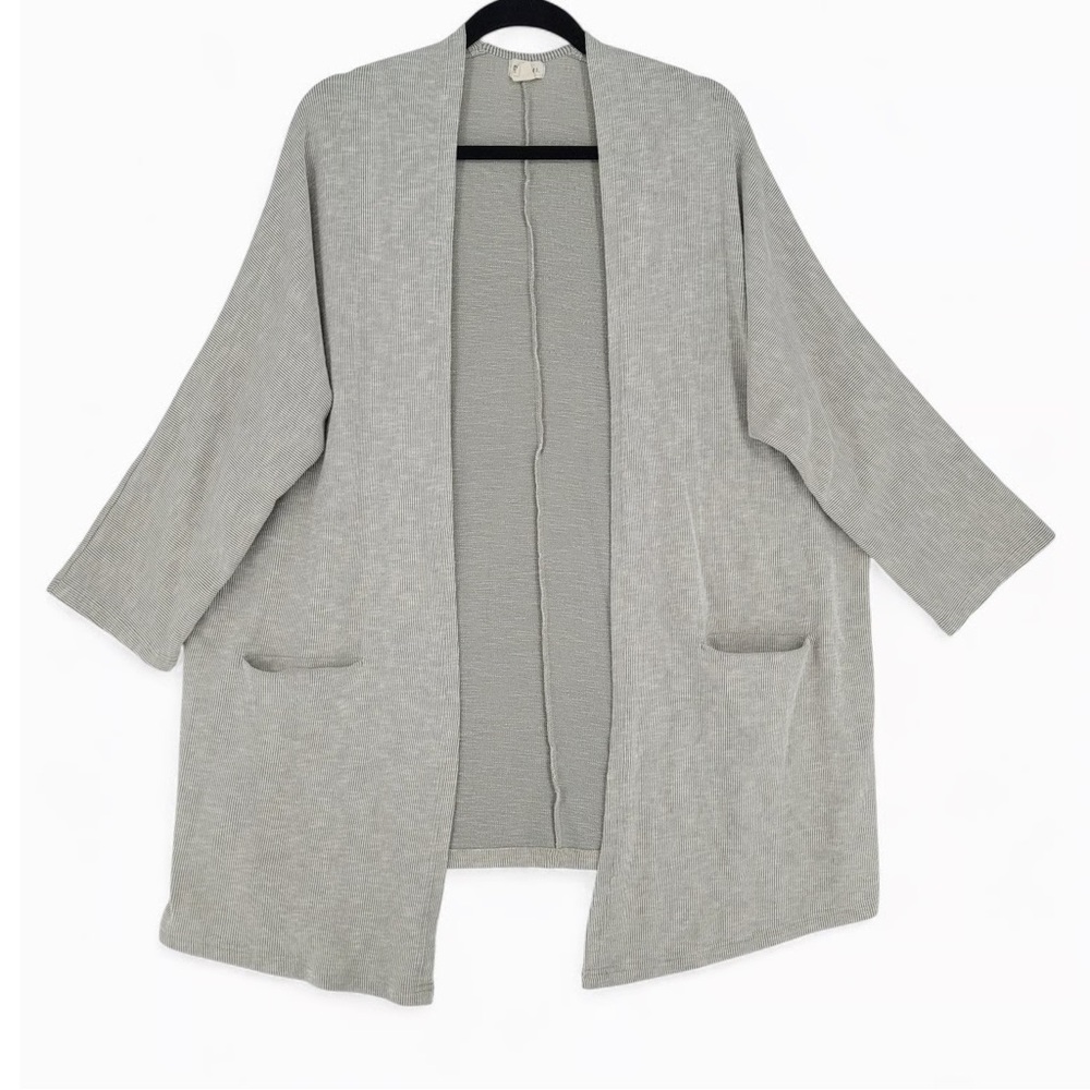 Donni osfa Gray ribbed Open Front Sweater